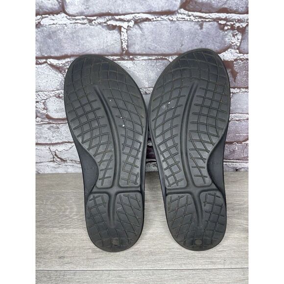 OOFOS OOahh Recovery Black Rubber Slip On Lightweight Sandals Men Sz 12M US/45EU - Picture 10 of 16